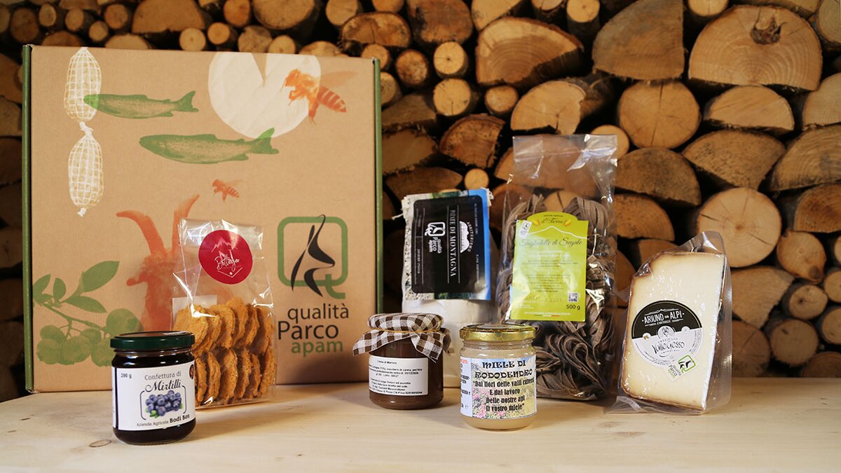 Nella fotografia, alcuni prodotti del pacco Abete bianco.